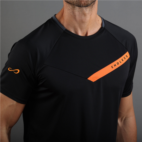 T-SHIRT TRACER - NOIR ORANGE