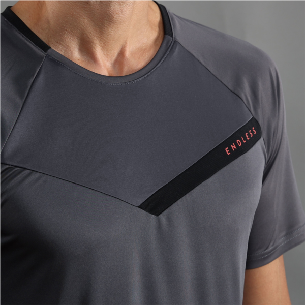 T-SHIRT TRACER - TITANIUM